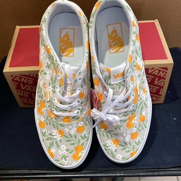 Brand new in box- Vans Doheny in citrus dawn blue size 9 1/2 - Picture 2 of 5